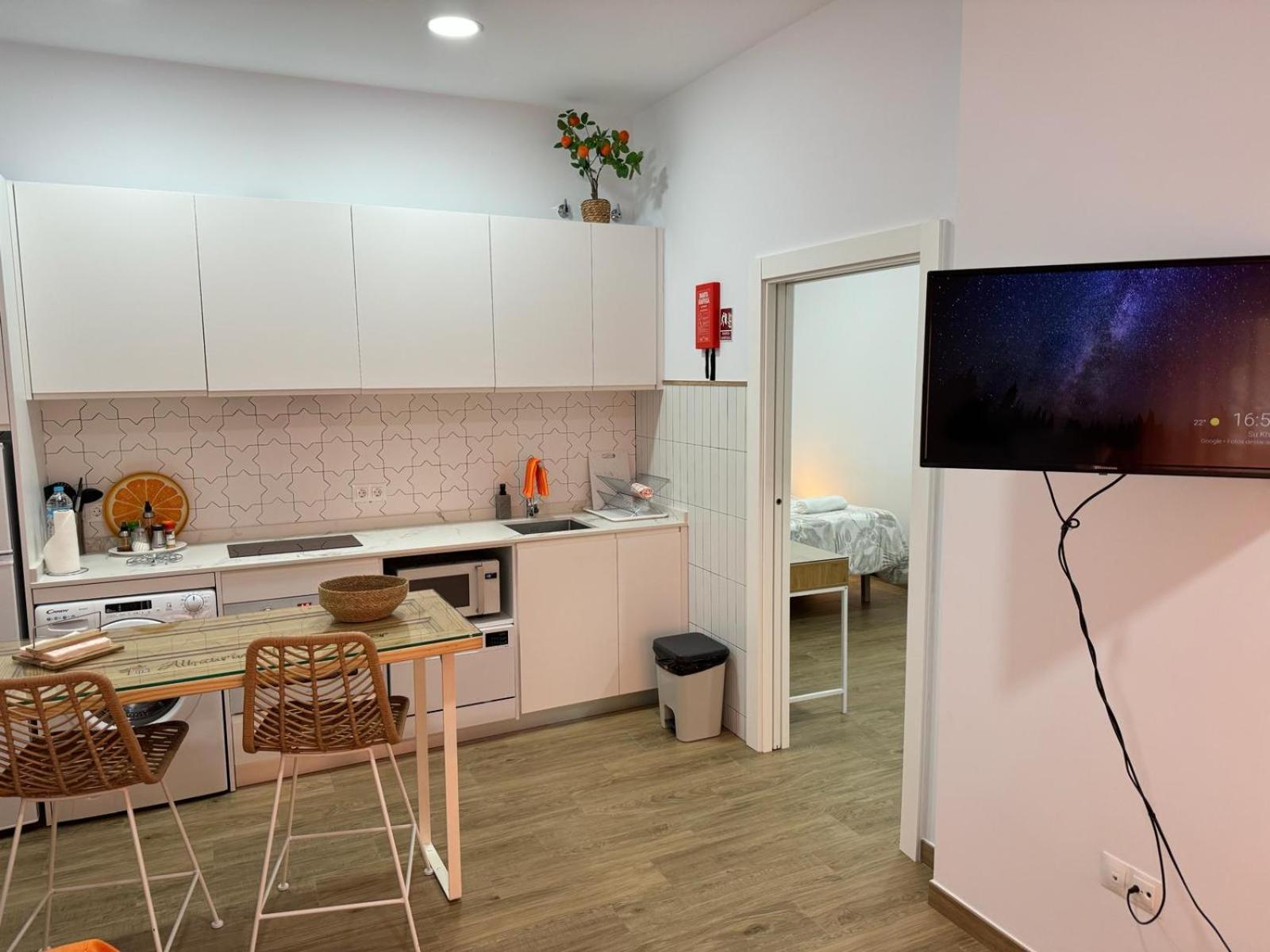 Orange By Alhaurin Loft Center Apartment